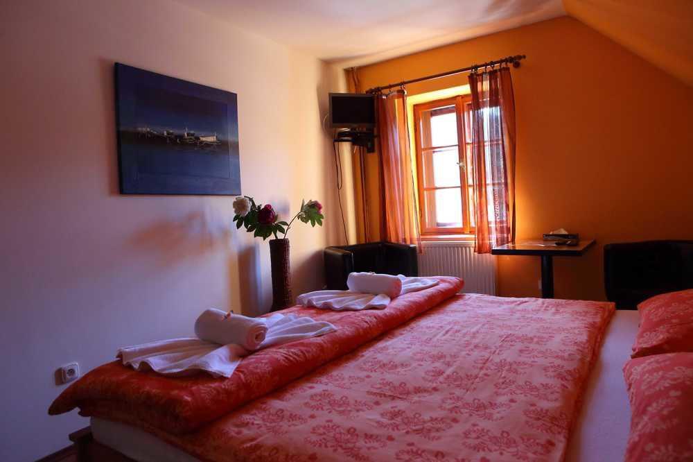 Hotel U Martina - Kocabka Rožmberk nad Vltavou Eksteriør billede