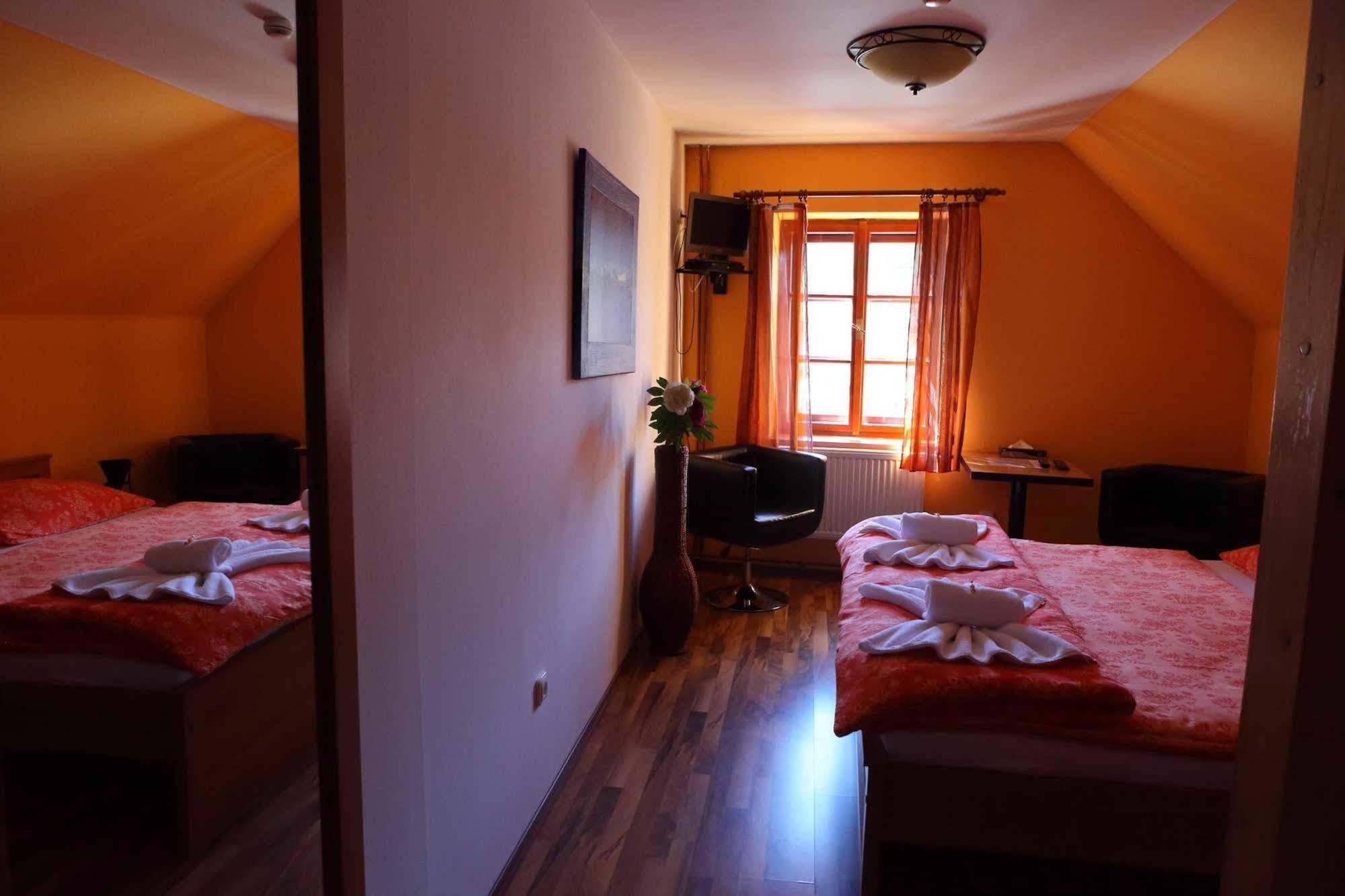 Hotel U Martina - Kocabka Rožmberk nad Vltavou Eksteriør billede
