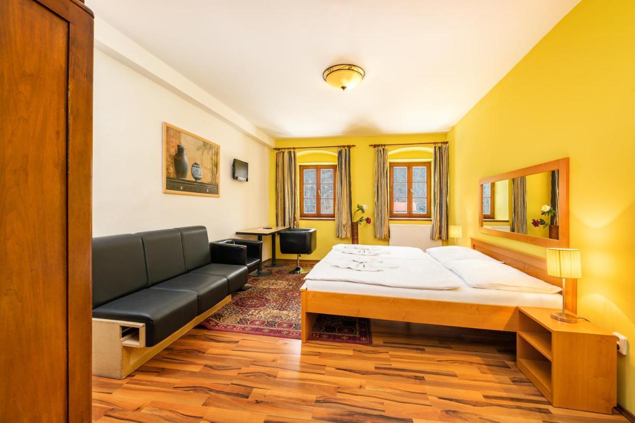 Hotel U Martina - Kocabka Rožmberk nad Vltavou Eksteriør billede